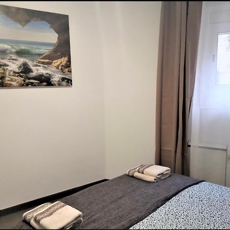Petit Apartment Santa Coloma de Gramanet 外观 照片