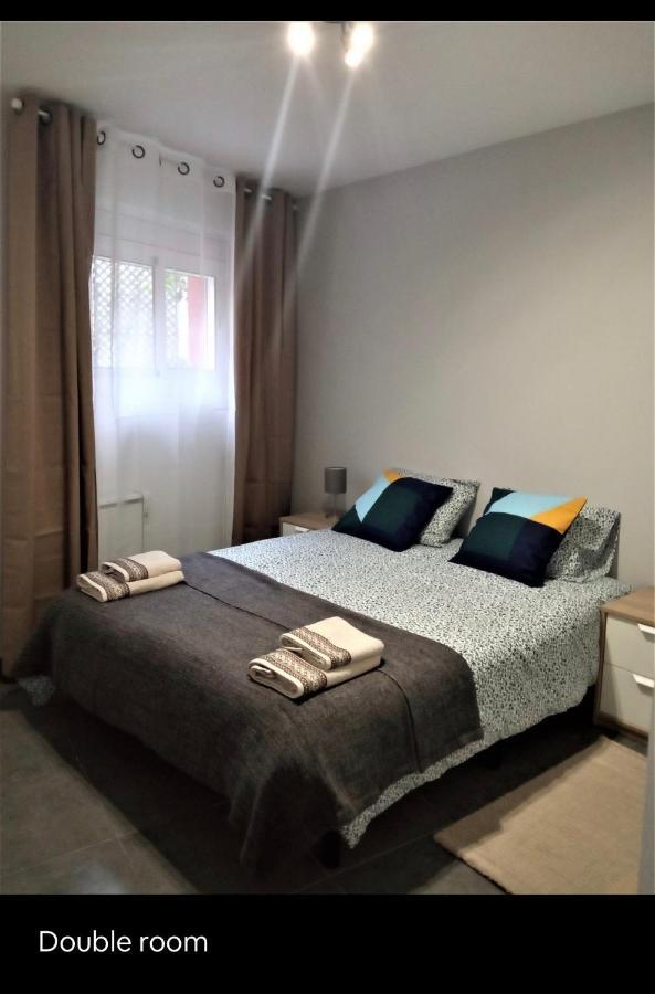 Petit Apartment Santa Coloma de Gramanet 外观 照片